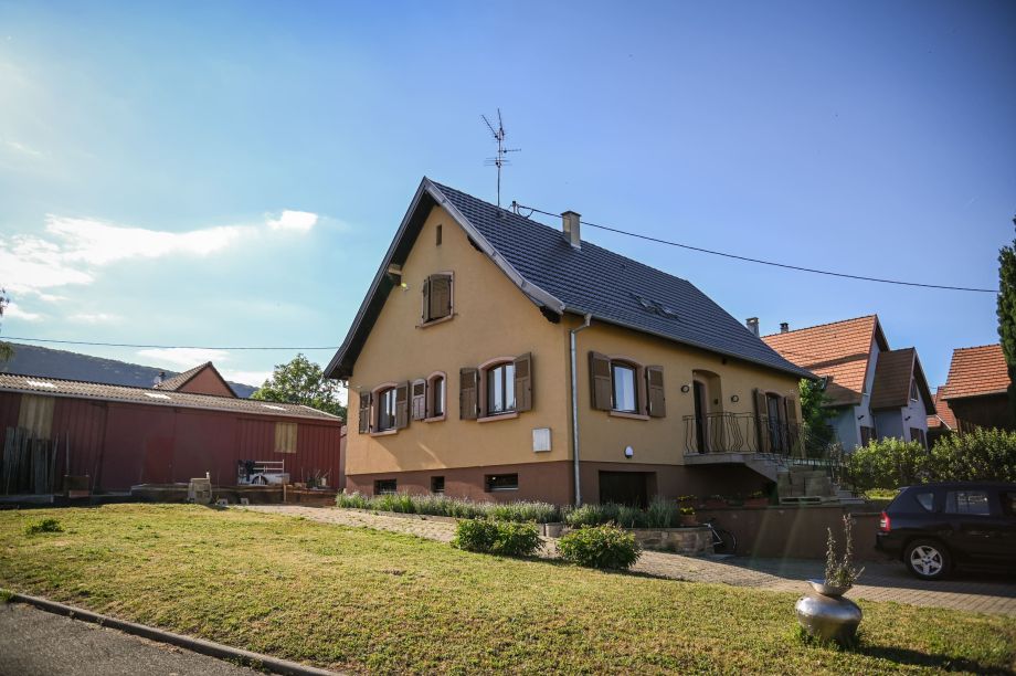 L’Orée des Vignes, Grand gîte pour 10 personnes à Pfaffenheim en Alsace